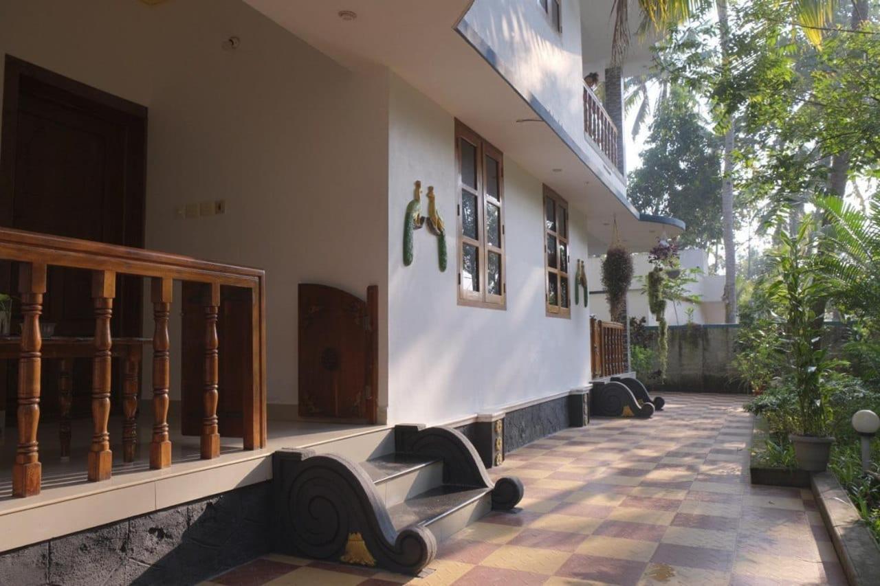 Blue Sophy Residency Aparthotel Varkala Buitenkant foto